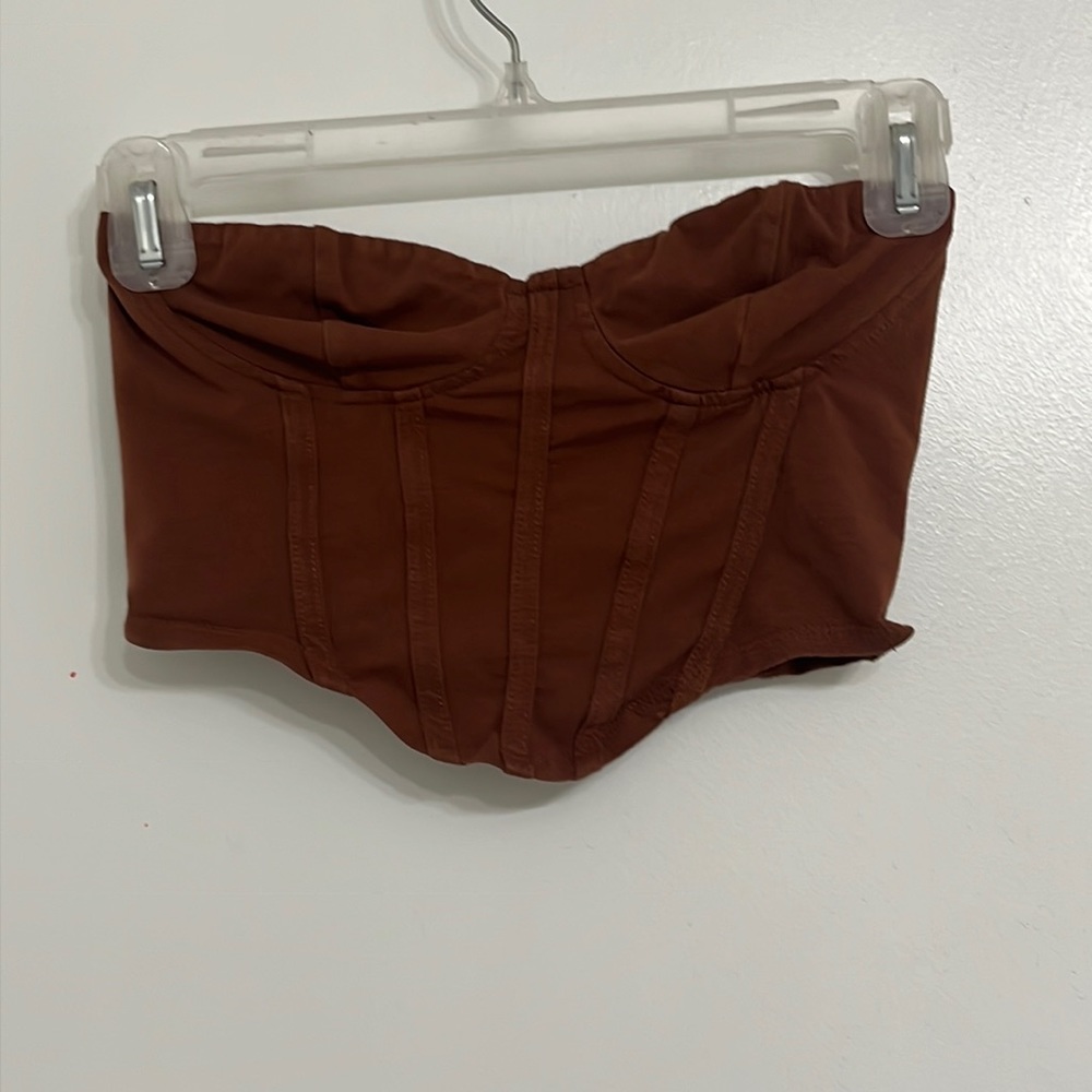 Brown top perfect material